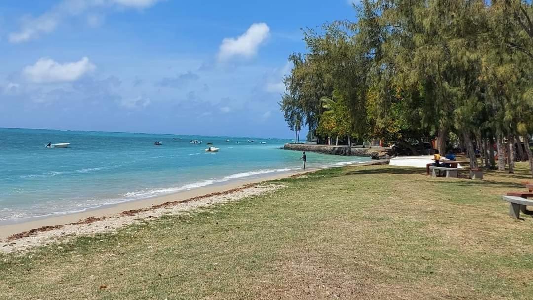 Ohana Guest House Port Mathurin 外观 照片